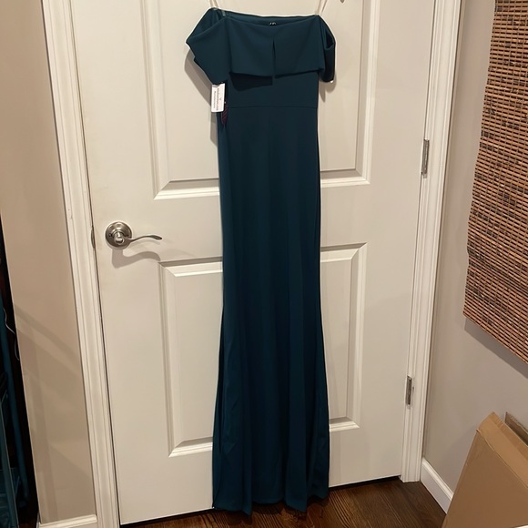 Windsor dark green floor length off the shoulder gown with slit - Picture 3 of 6